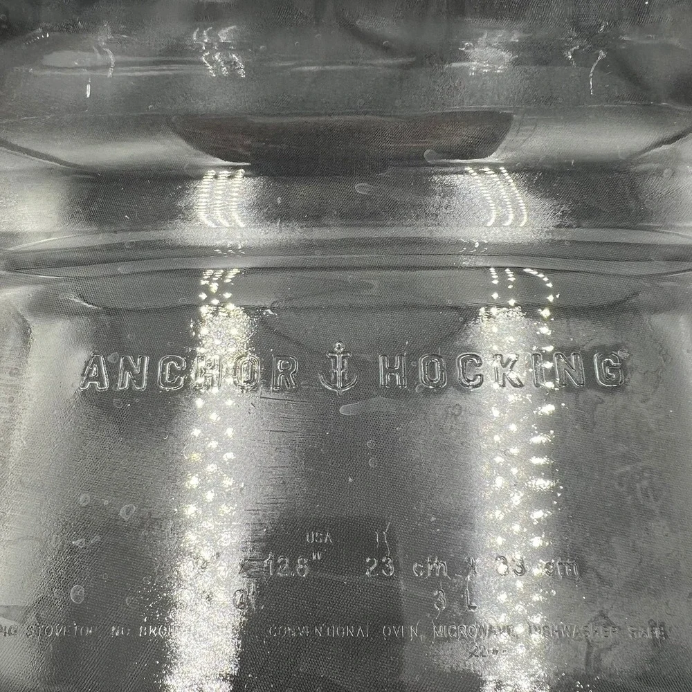 Anchor Hocking Baking Dish with Insulated Tote Unisex 3Qt Gray Good Casserole